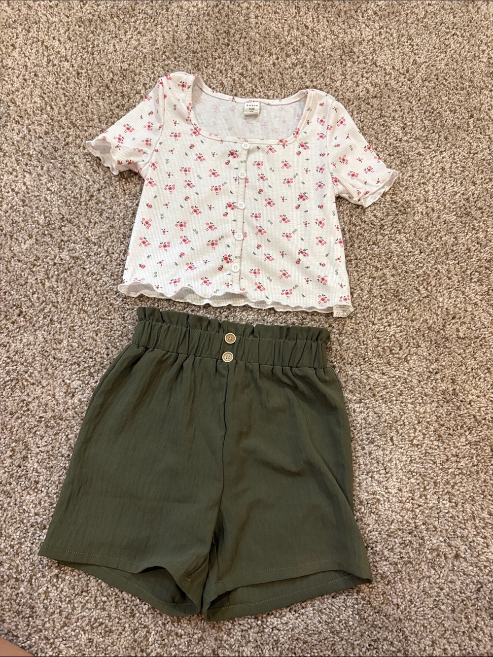 Girl’s Outfit